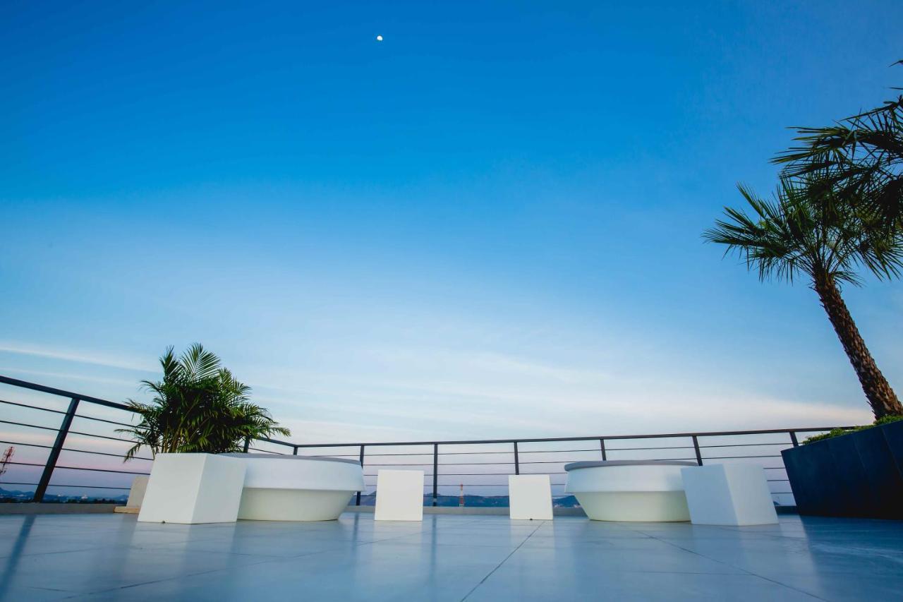 Noon Village Tower 1 Chalong Ngoại thất bức ảnh